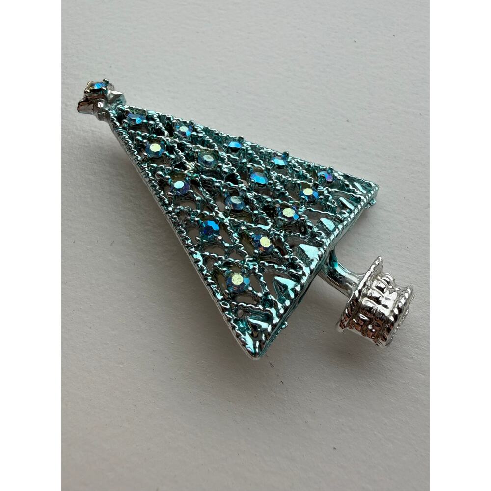 Vintage Silver Tone Blue Rhinestone Holiday Christmas Tree Brooch Pin - Picture 4 of 8